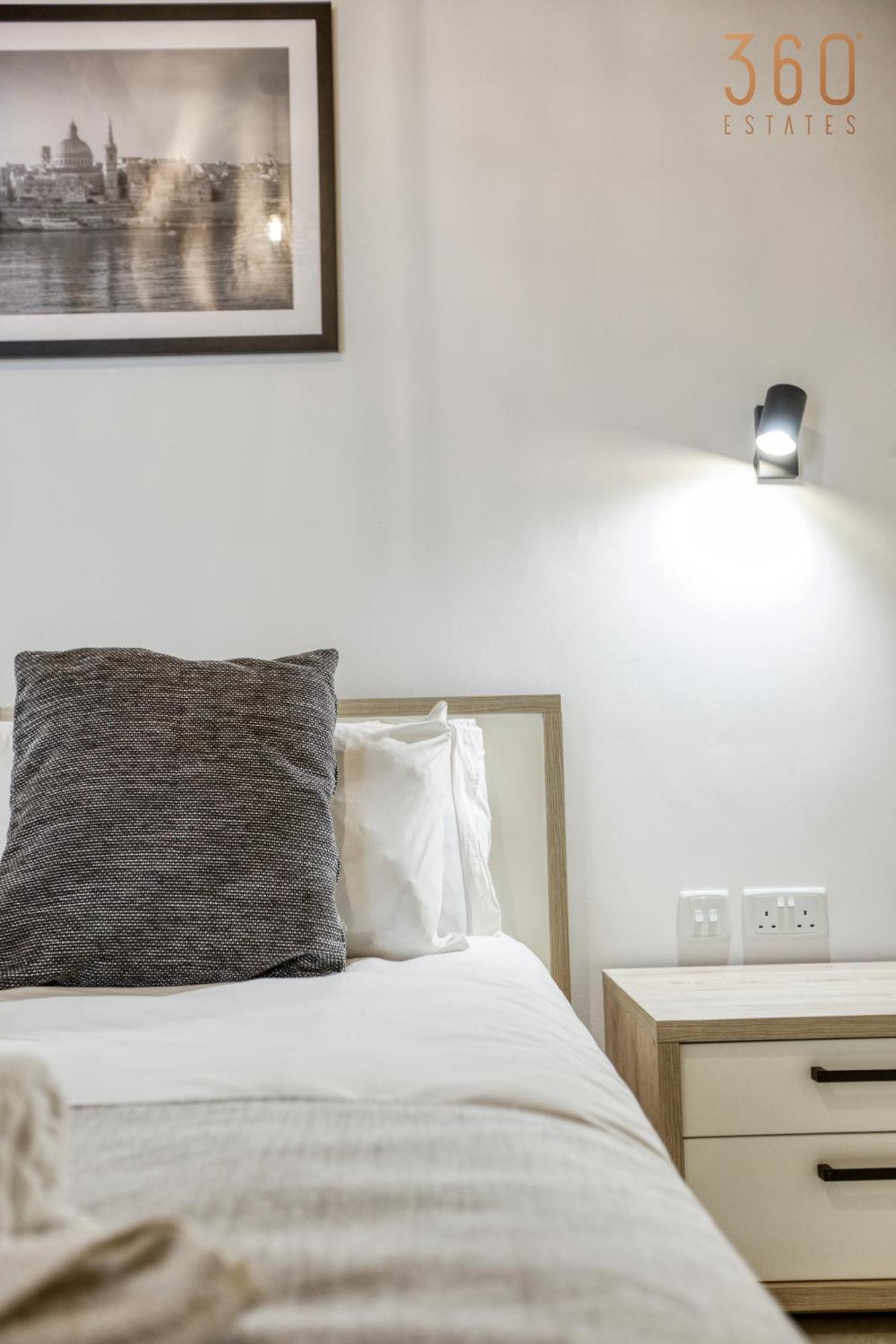 A Lovely 1Br Home With Balcony Just Off The Coast By 360 Estates Saint Julian's Exterior photo